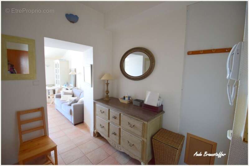 Appartement à vendre 1 pièces LA FLOTTE (17) - photo 6