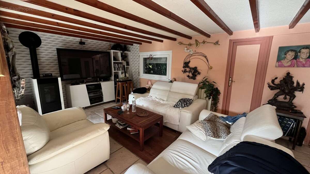 Maison à LA FRETTE-SUR-SEINE