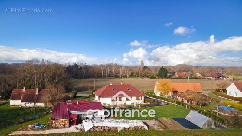 Maison à PIERRE-DE-BRESSE