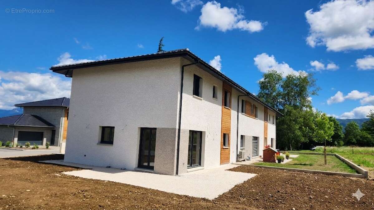Maison à ETERCY