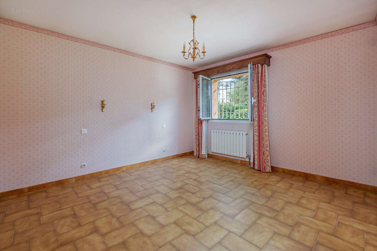 Maison à MARSEILLE-9E