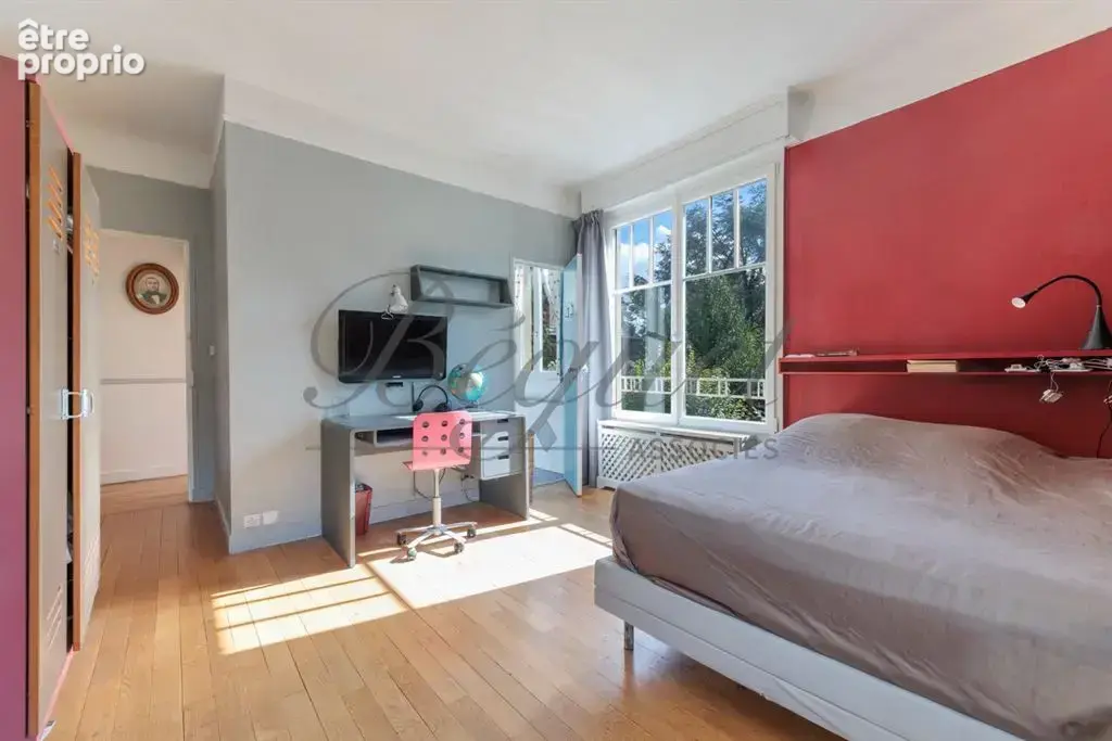 Vaucresson – Maison des années 1930 de 230 m², 4 chambres, jardin de 494 m² – Hauts-de-Seine, Île-de-France - photo 16