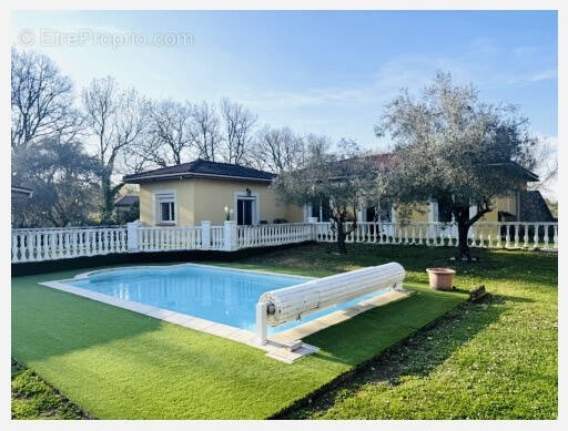 Maison à FONTENILLES