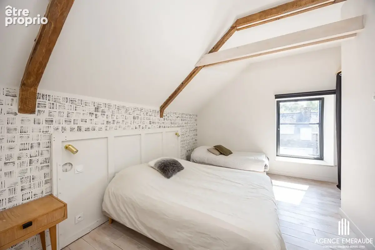 À vendre , Plouër-sur-Rance propriété de 2 charmantes maisons en pierres d'une surface d'environ 184 m² habitable sur un terrain - photo 6