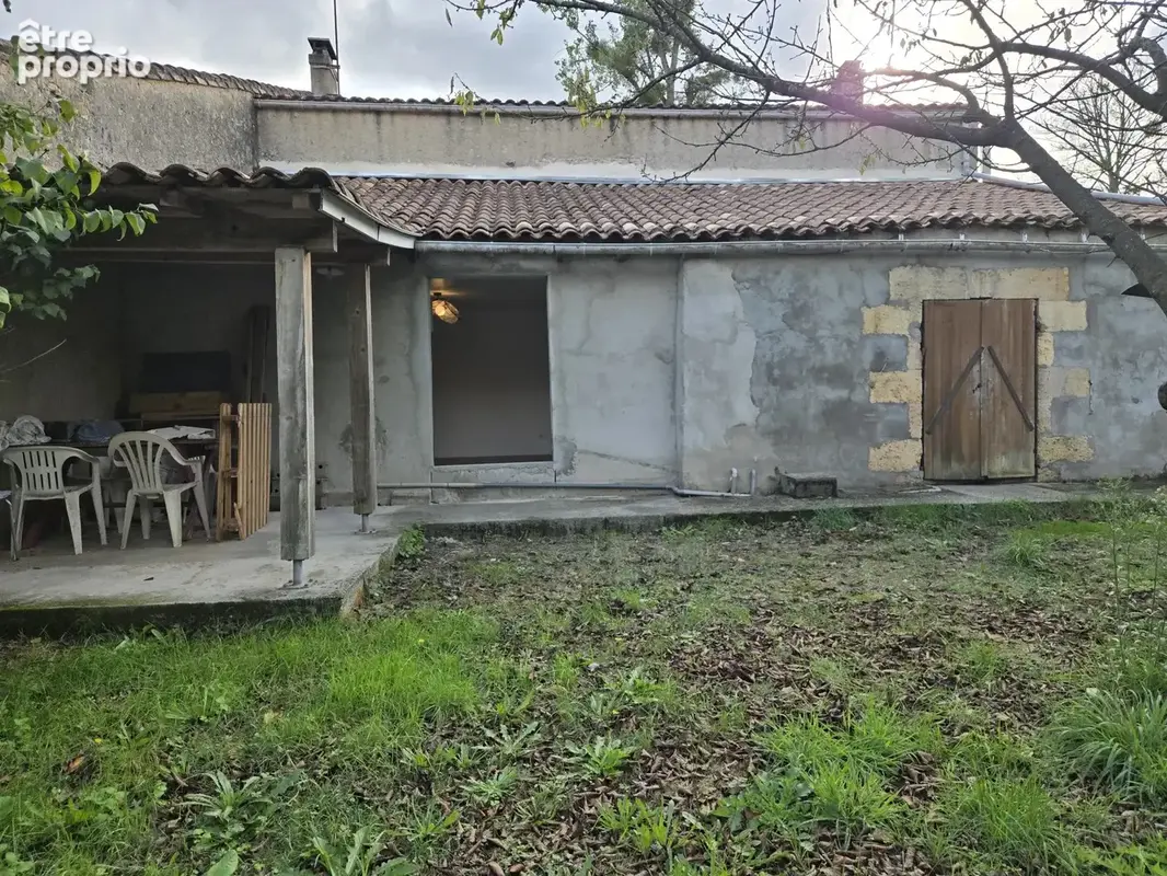  CARTELÈGUE — Une maison de campagne à réinventer - photo 2