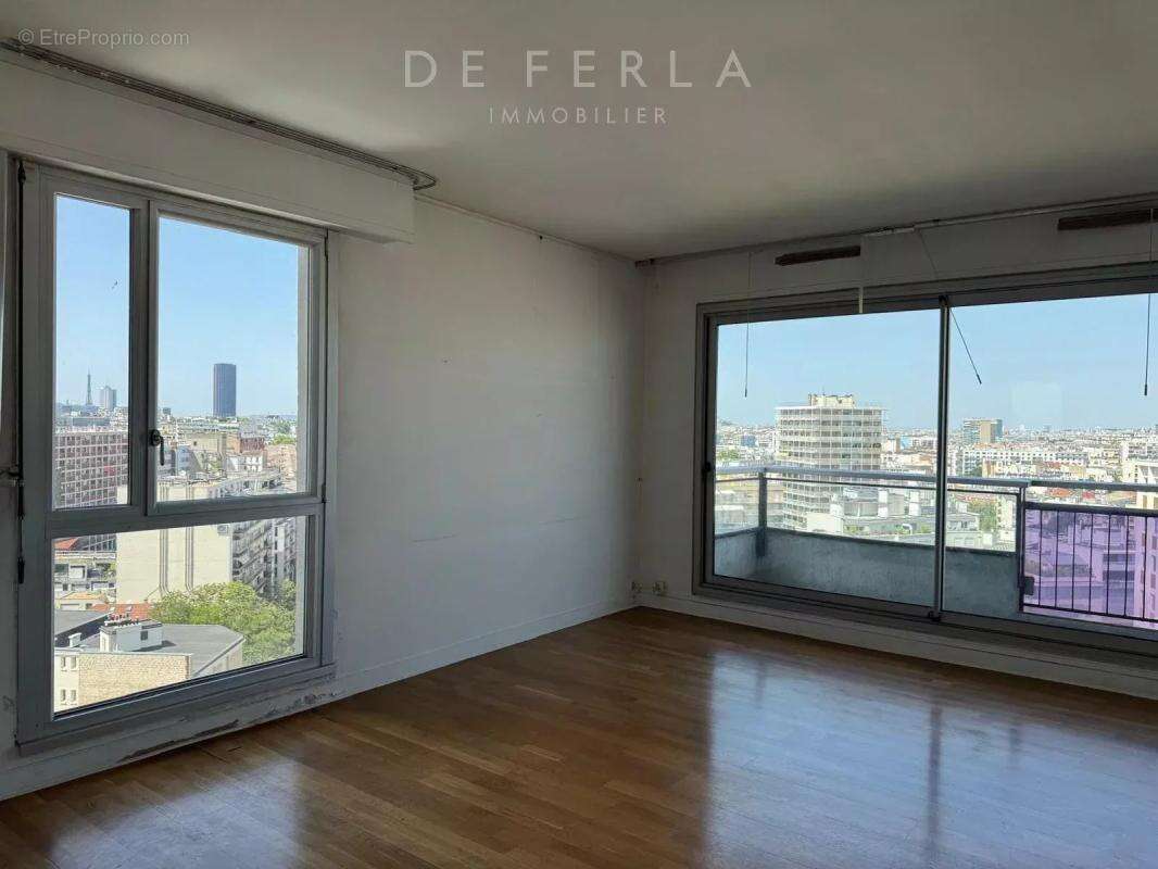Appartement à PARIS-14E