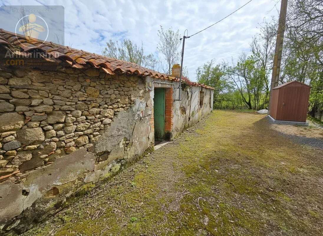 Maison à SALLERTAINE