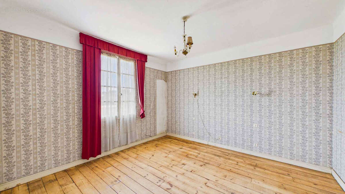 Maison de maître à Saint Martin De Hinx 170 m2 - photo 7
