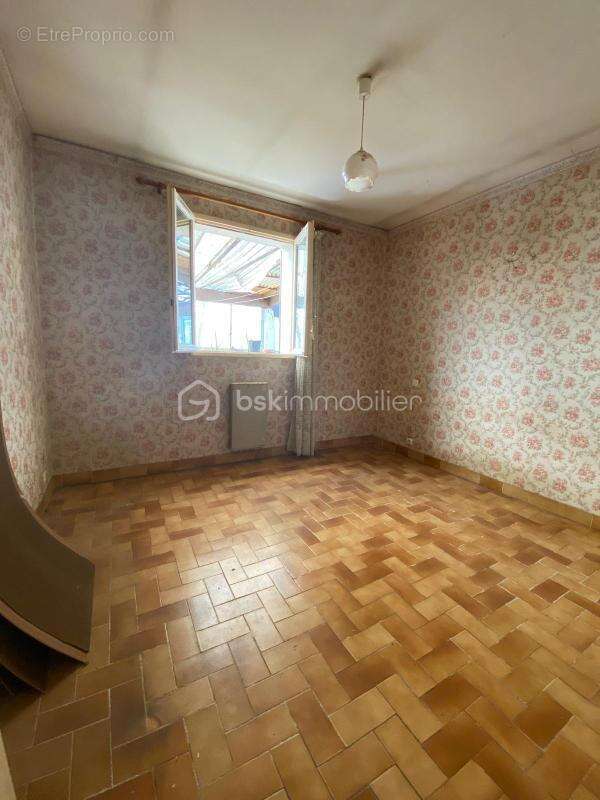 Maison à SUSSARGUES