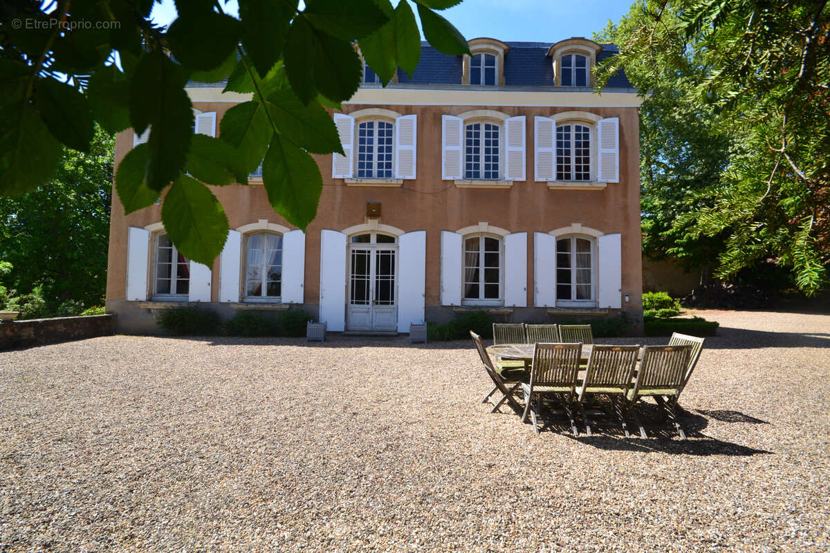 Maison à BULLY