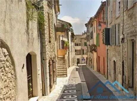 Appartement à LA COLLE-SUR-LOUP