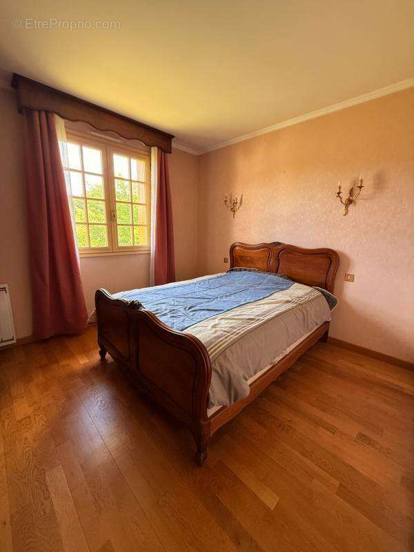 EN EXCLUSIVITE ! Pavillon de 114m², sur sous sol,  terrain de 956m2 169 900 € - photo 10