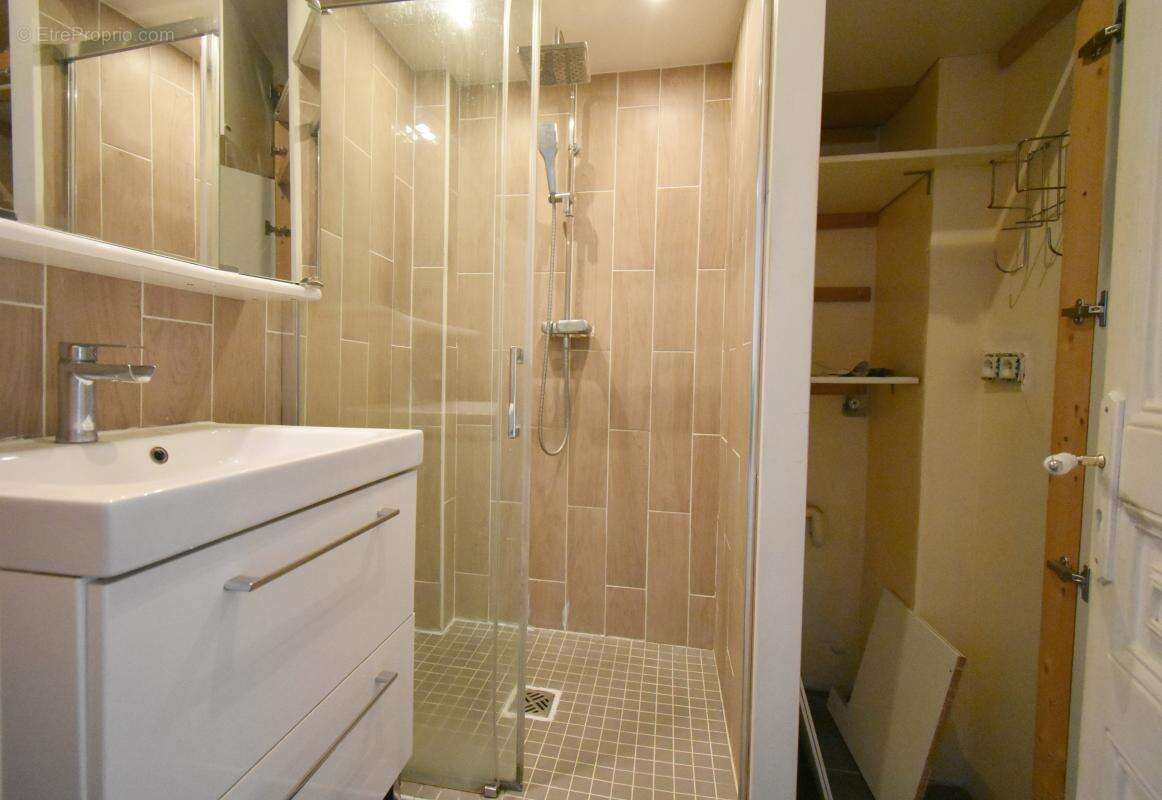 Appartement à MONTROUGE