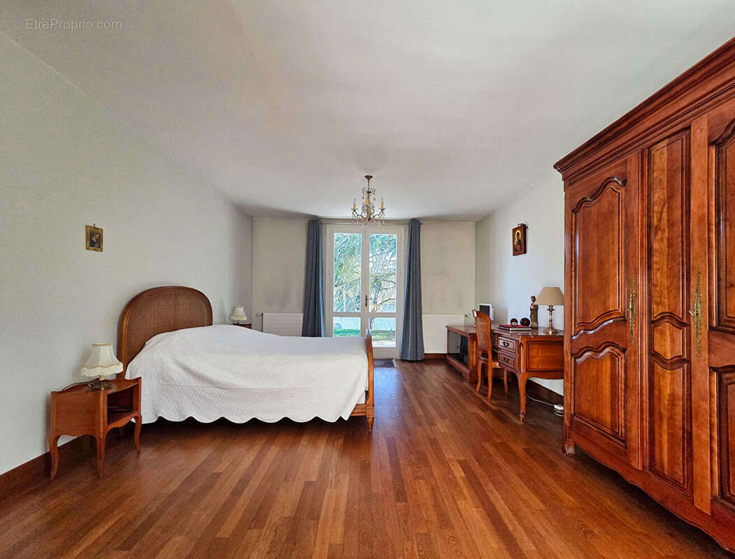 Maison à MANTES-LA-VILLE