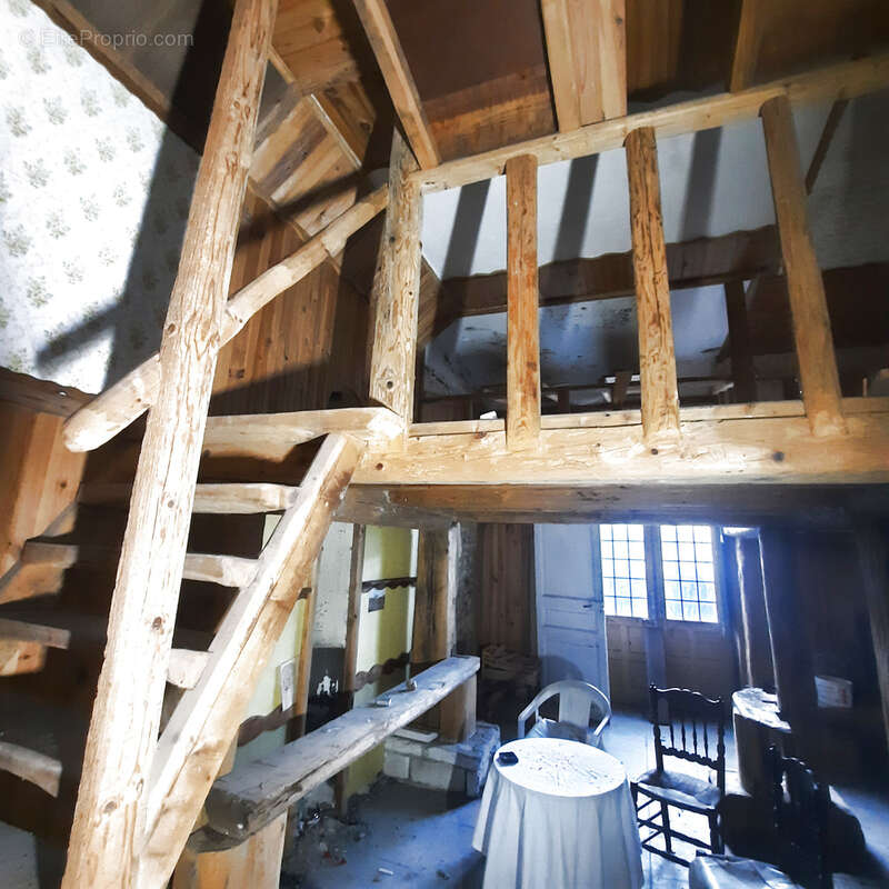 Maison à BOUCOIRAN-ET-NOZIERES