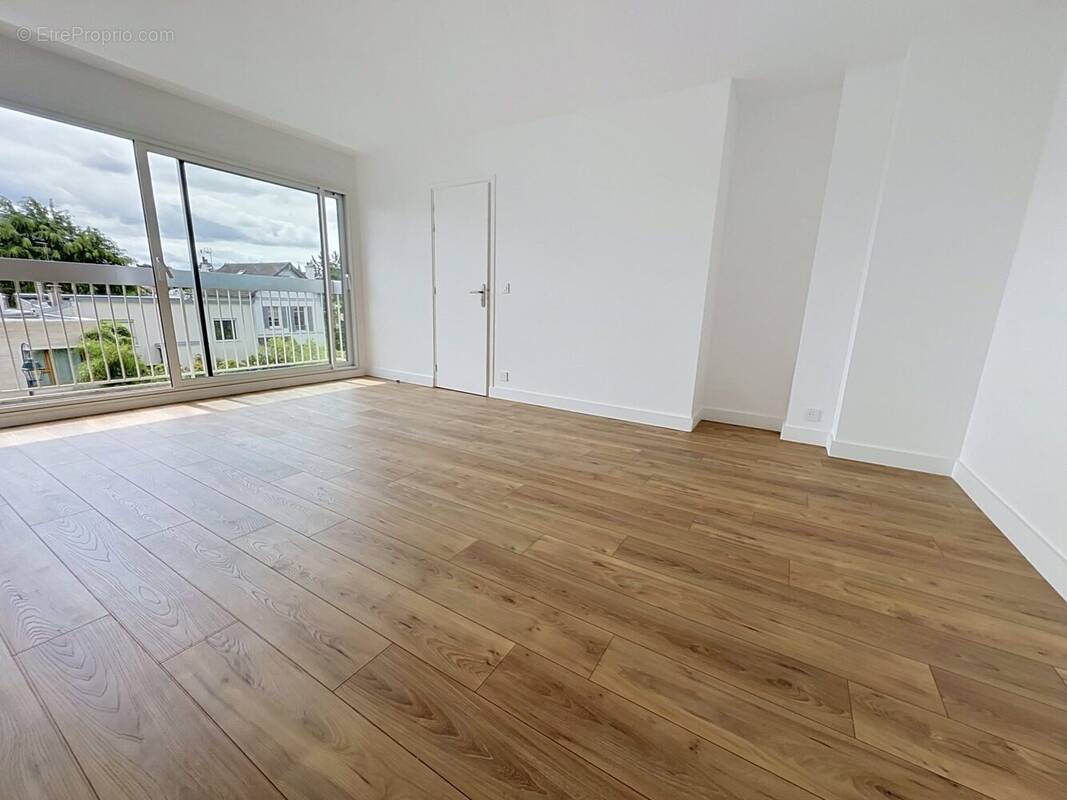 Appartement à GARCHES