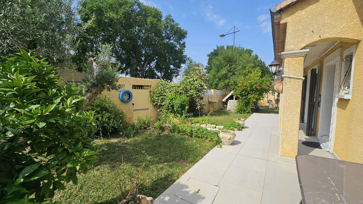 Maison à PORTES-LES-VALENCE