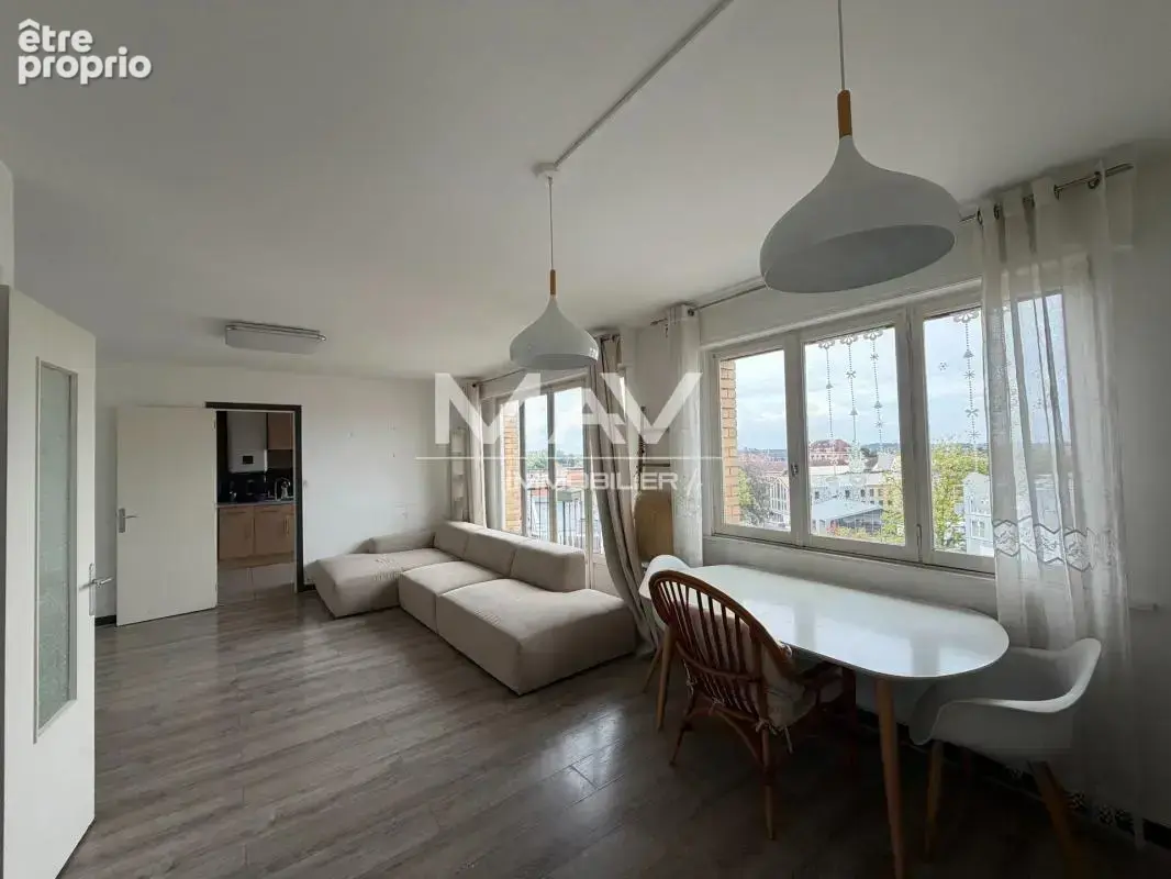 Appartement 91 m² à Tourcoing  - photo 2