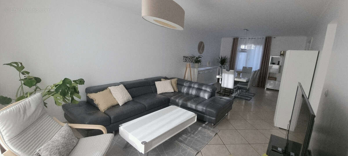 Maison à TREMBLAY-EN-FRANCE