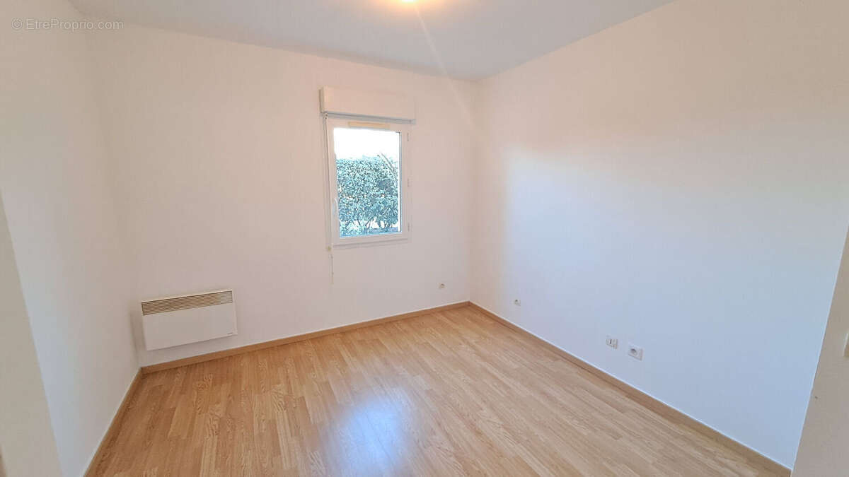 Appartement à SAINT-REMY-LES-CHEVREUSE