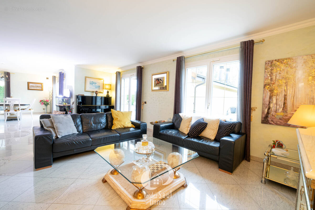 Maison à VEIGY-FONCENEX