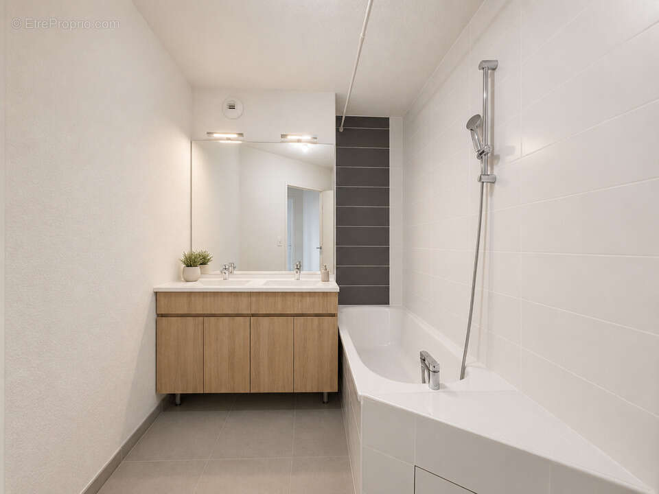 Rare appartement T3 en DUPLEX mesurant 84 M2 au sol à Roques 31120 - photo 3