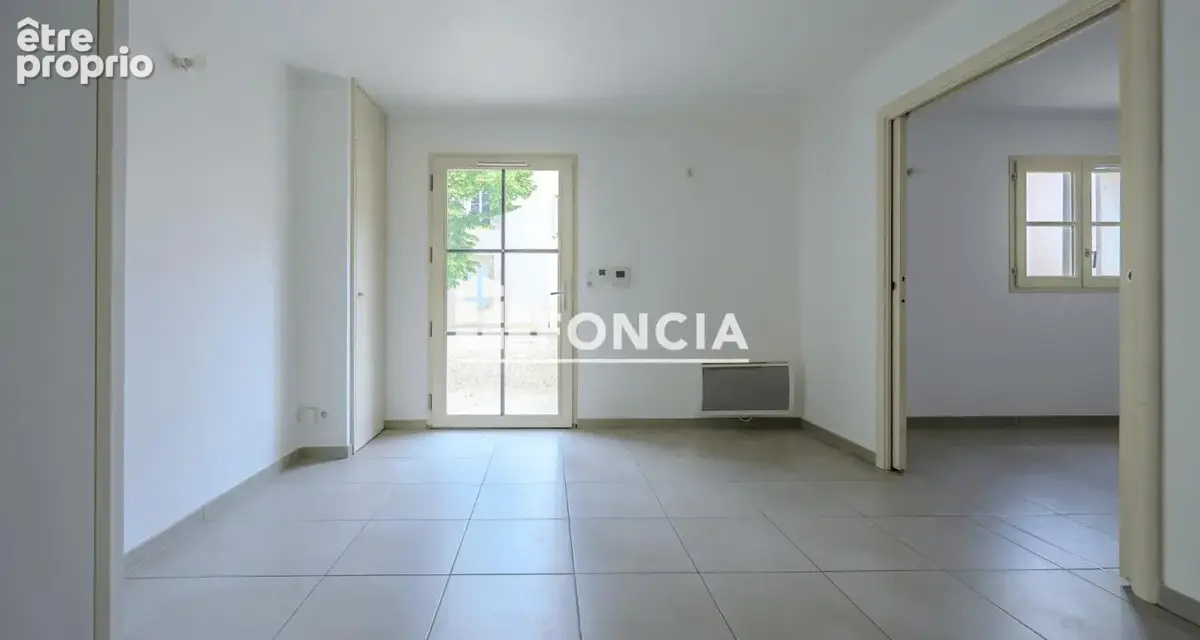 Exclusivité FONCIA, T2 rez-de-chaussée, 34.48 m2 habitables, centre historique - photo 3