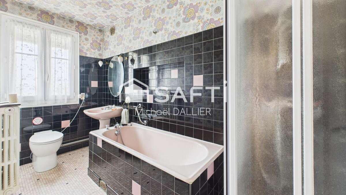 Maison 131 m² à Chateauroux  - photo 6