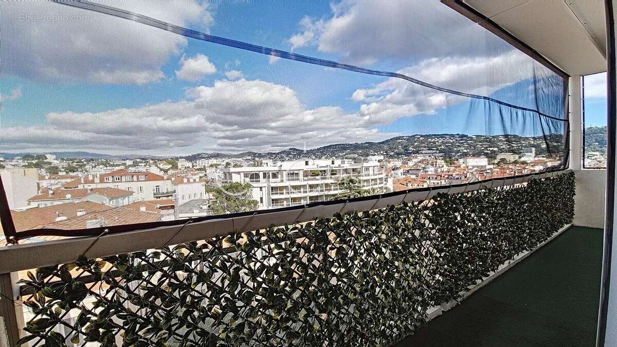 Appartement à CANNES