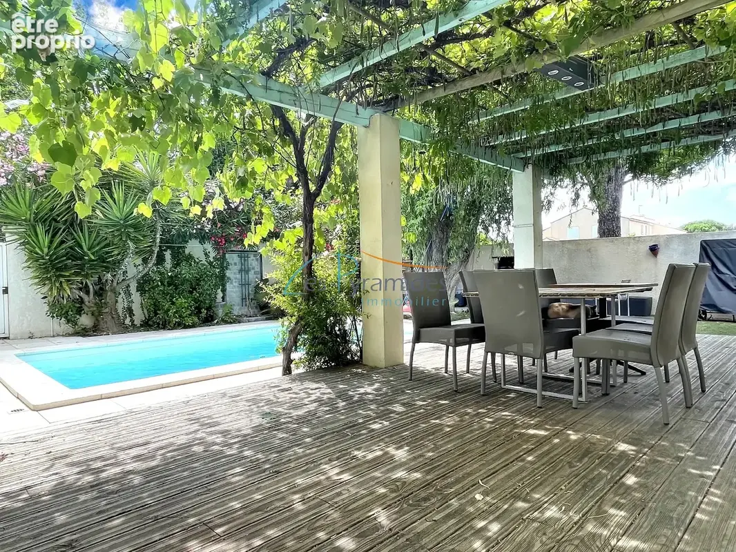 La Grande Motte - Villa 4 pièces avec piscine et garage - photo 1