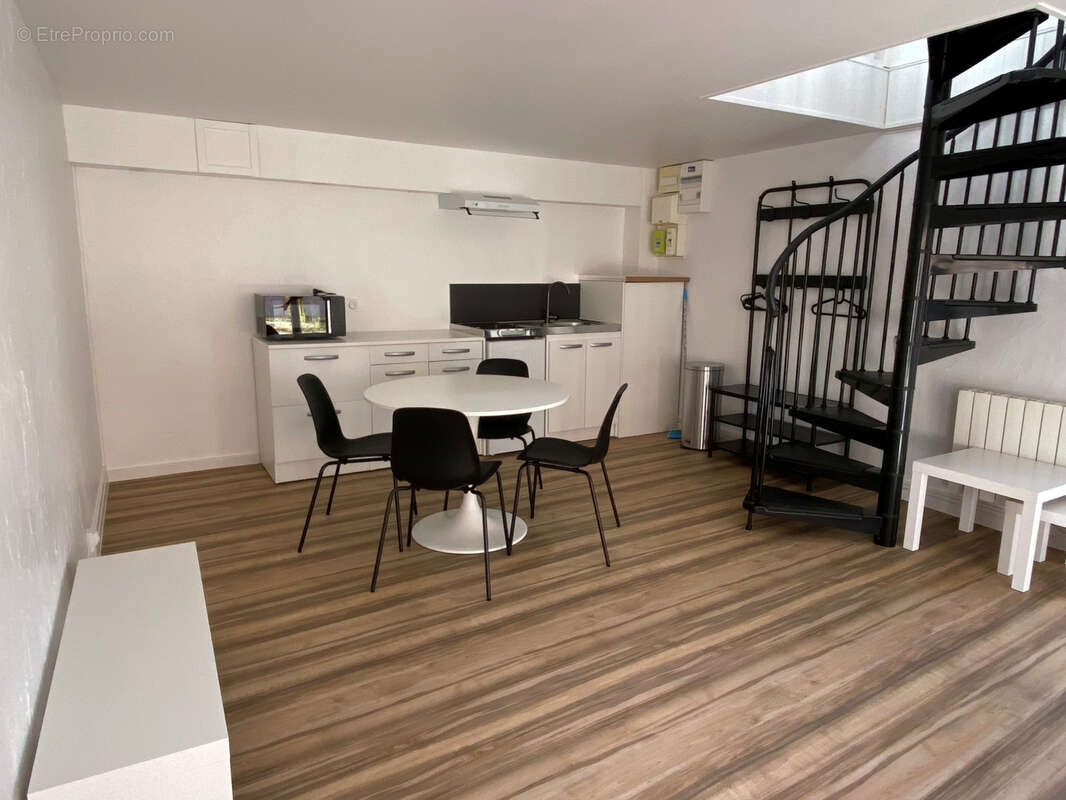 Appartement à LA FERTE-SAINT-AUBIN