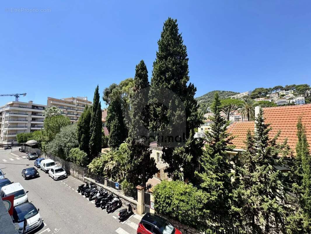 Appartement à ROQUEBRUNE-CAP-MARTIN
