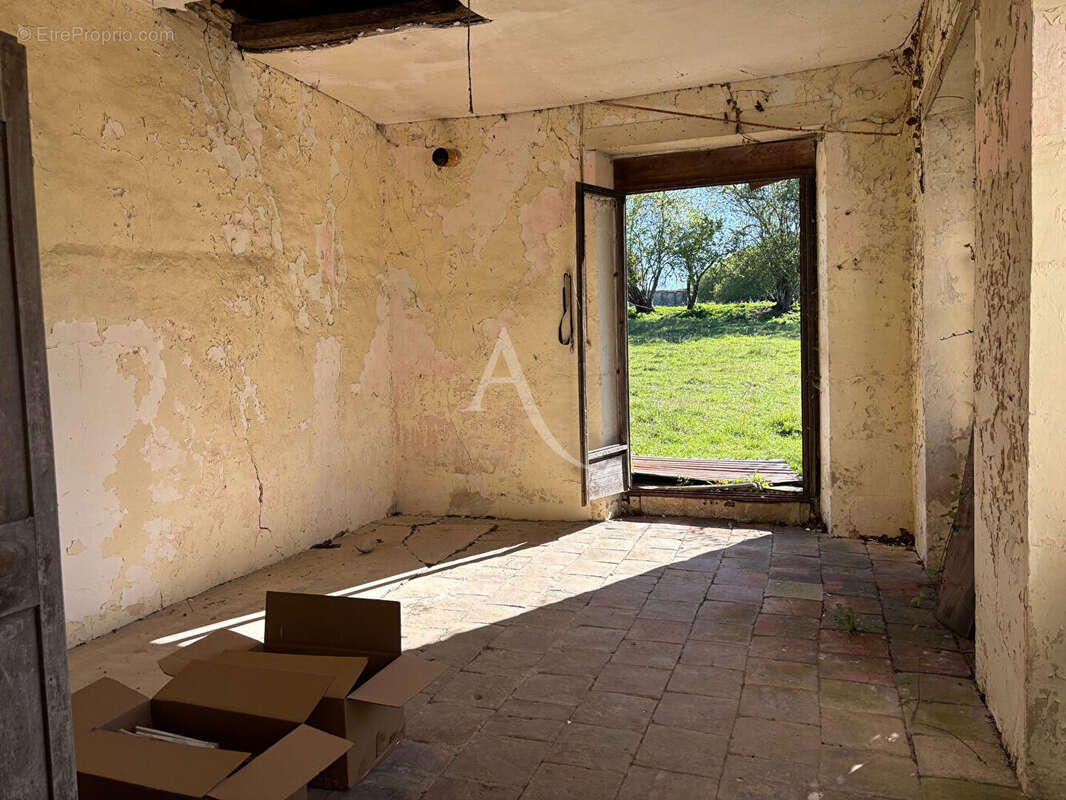 Maison à FONTENAY-LE-COMTE