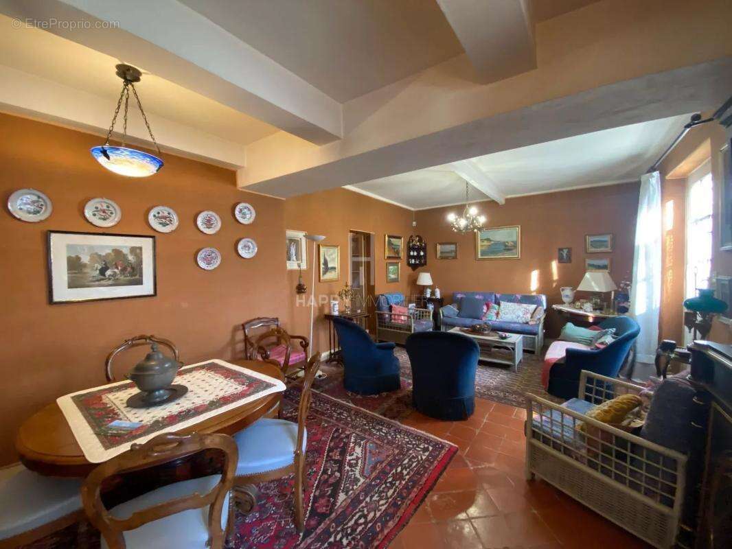 Maison à MAUSSANE-LES-ALPILLES