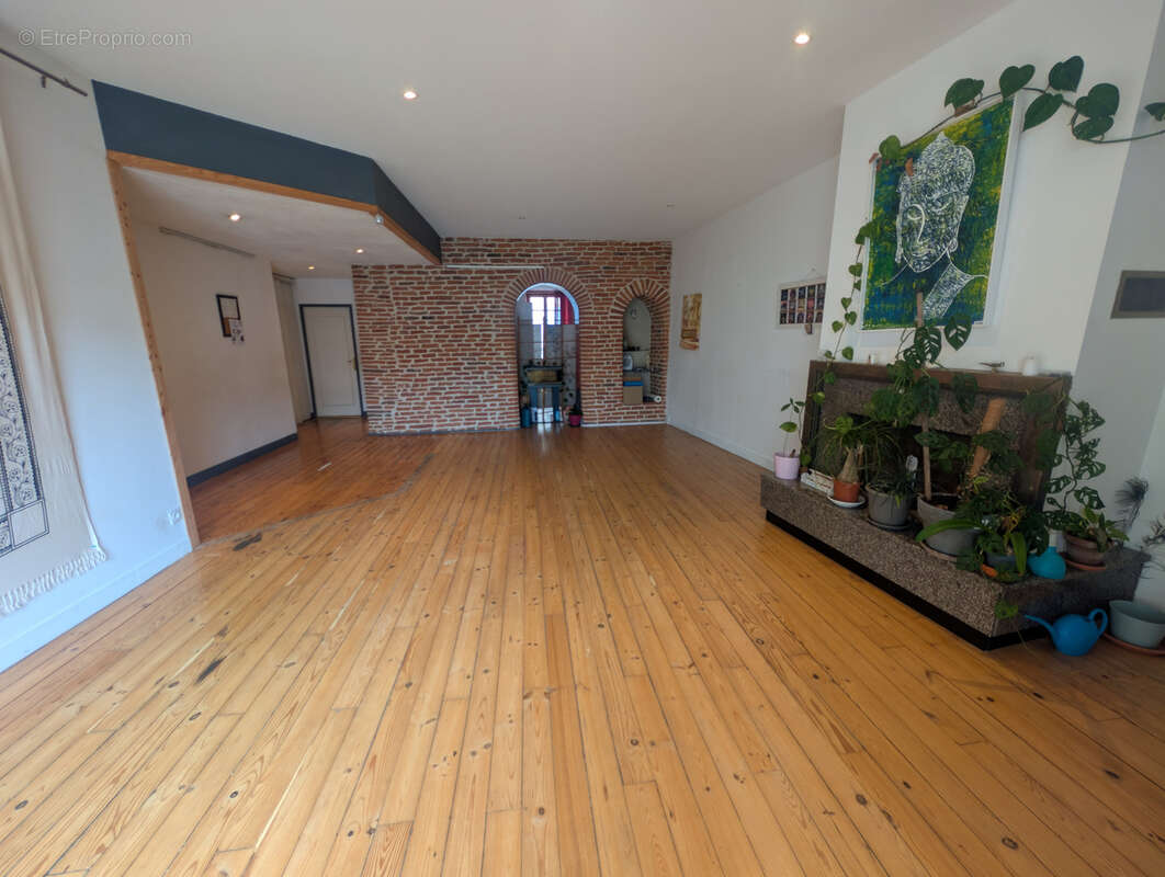 Appartement à CASTELSARRASIN