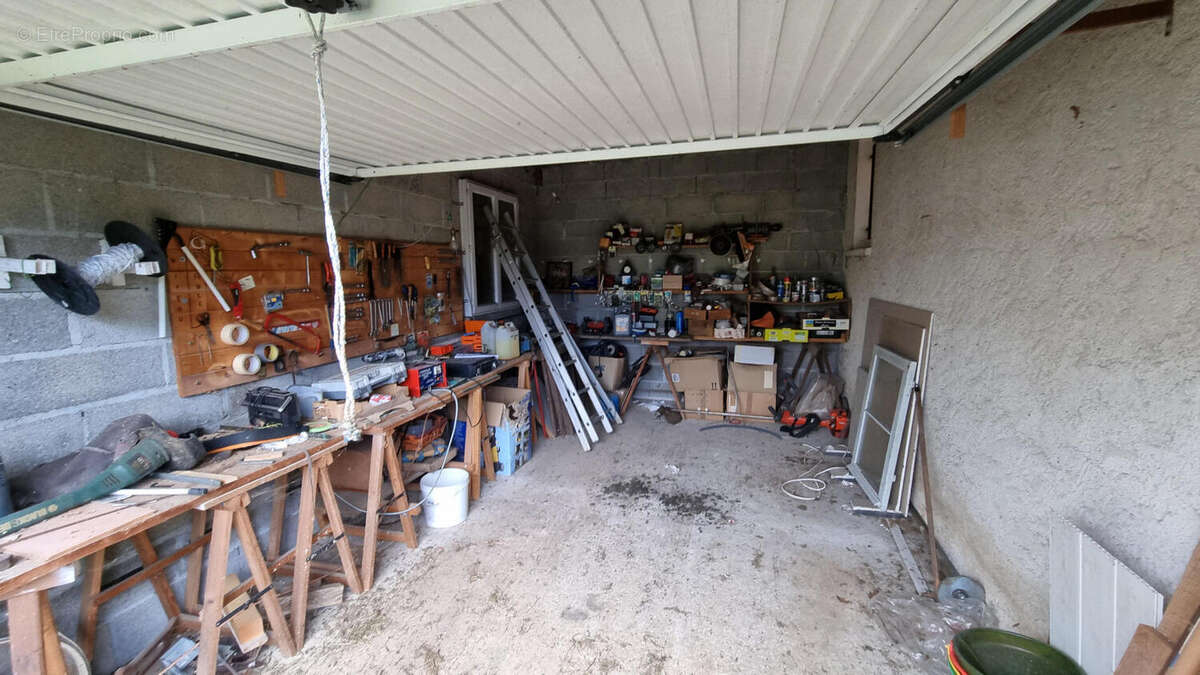 20251022_105046 - Maison à JAVERLHAC-ET-LA-CHAPELLE-SAINT-ROBERT