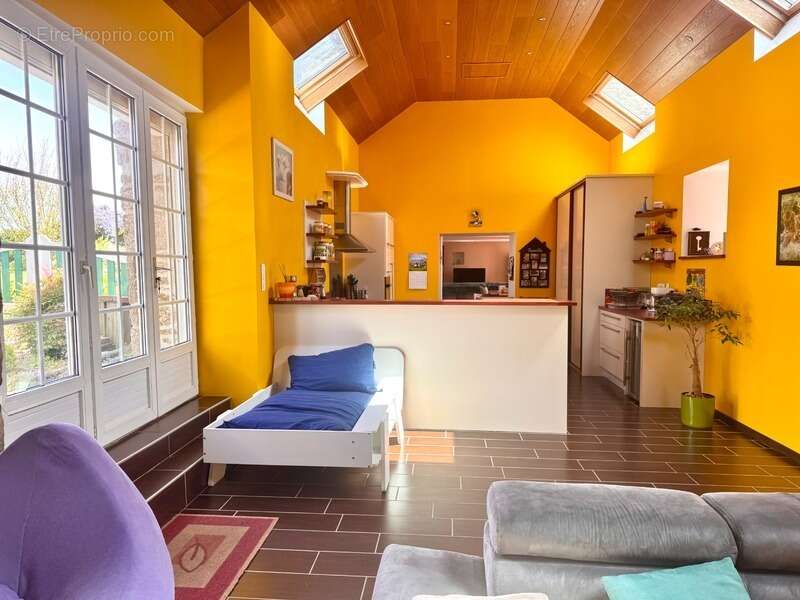 Maison en pierre à vendre 5 pièces LANNILIS (29) - photo 8
