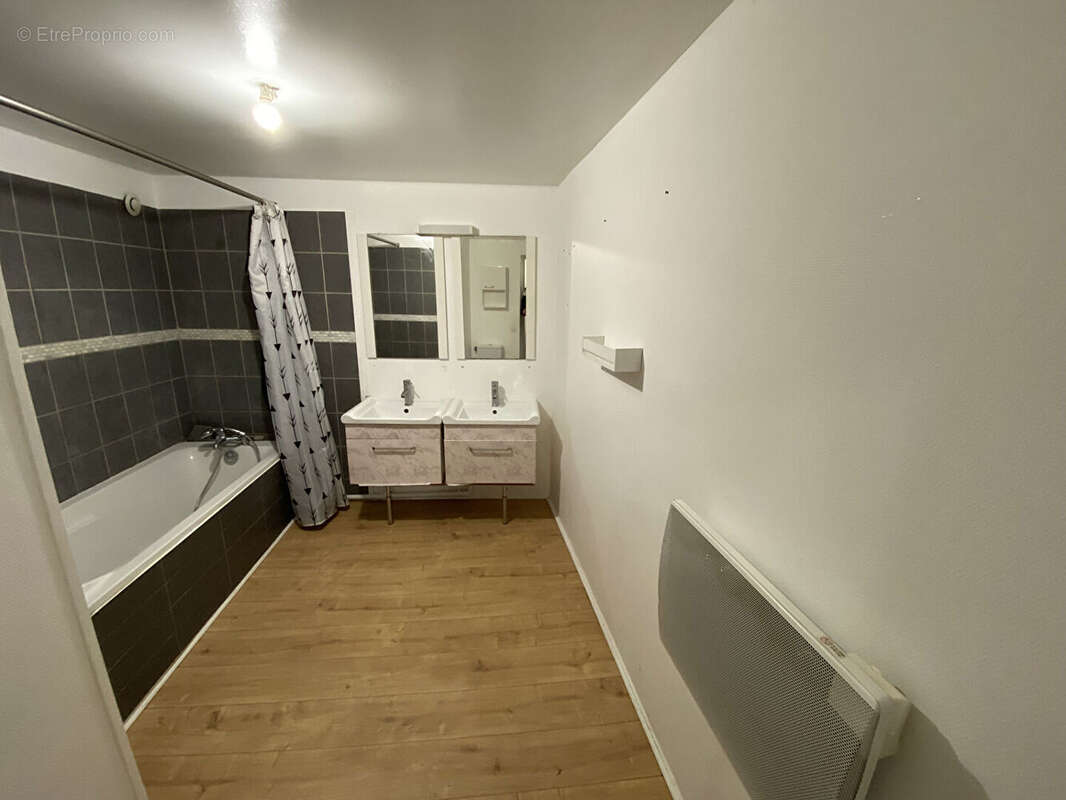 Appartement à PONT-SAINT-VINCENT