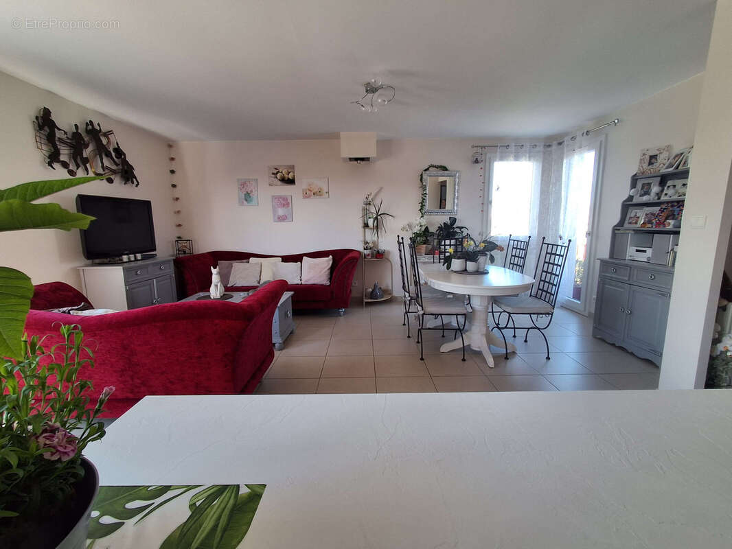 Appartement à TOURNON-SUR-RHONE