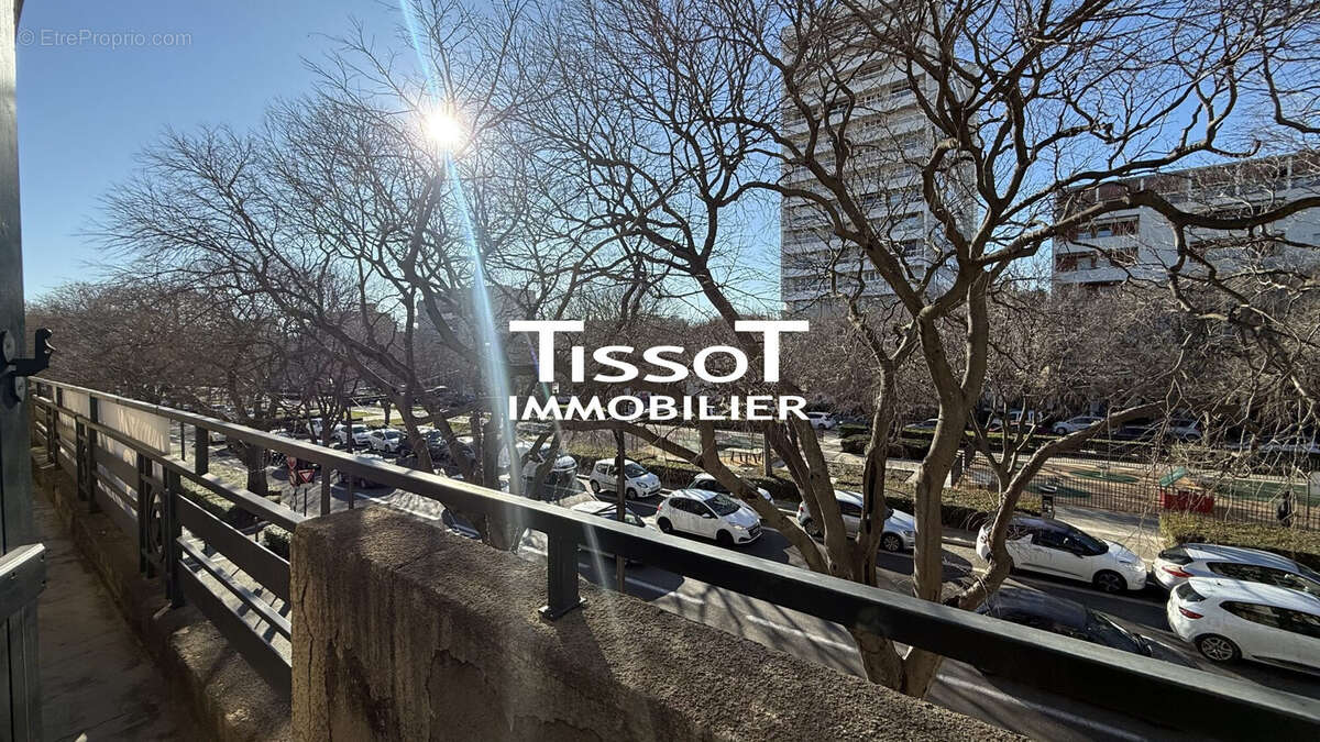 Appartement à NIMES