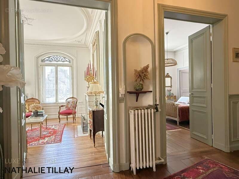 Orleans centre, Appartement bourgeois à vendre 5 pièces - photo 4