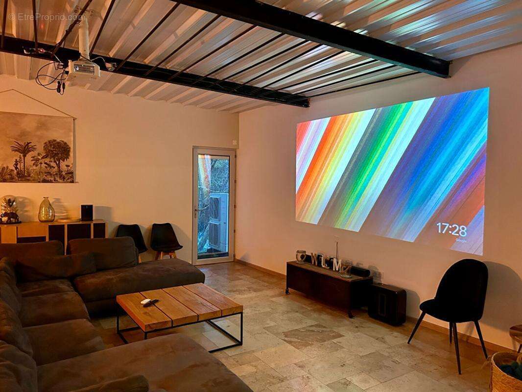 Maison à LES EYZIES-DE-TAYAC-SIREUIL