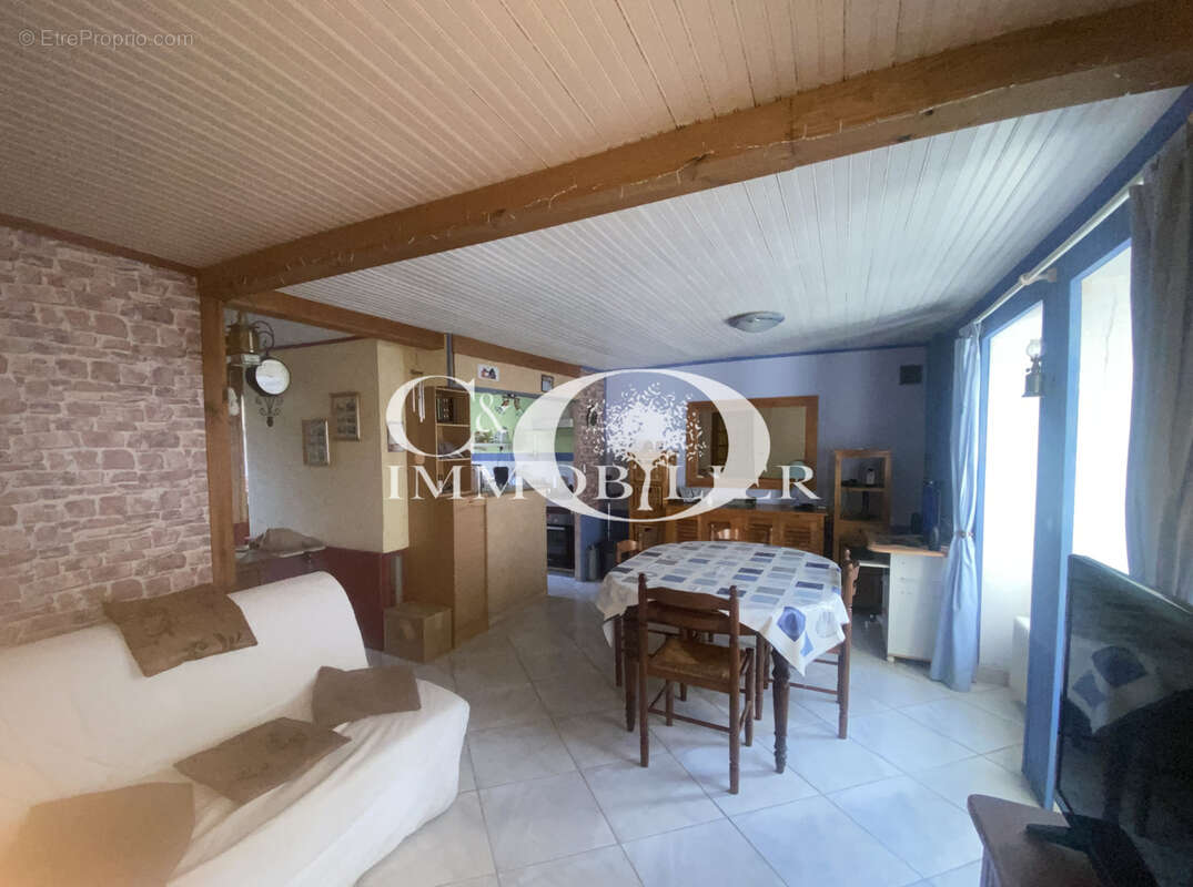 Maison à MONTBERT