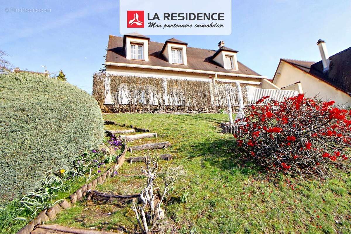 Maison à TRIEL-SUR-SEINE