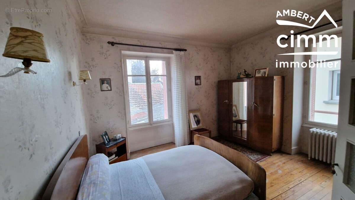 Maison à AMBERT