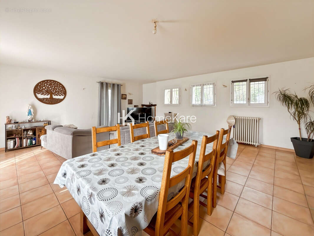Maison à VAUDREUILLE