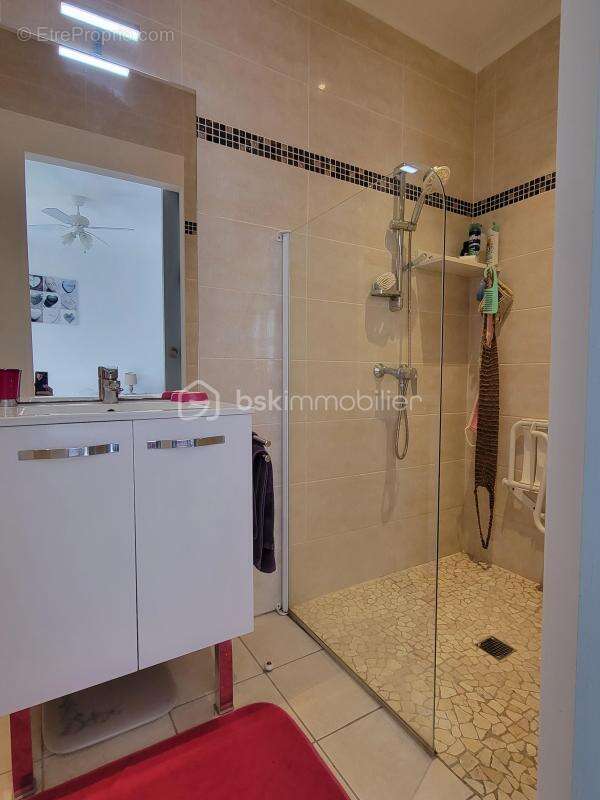 En exclusivité - Belle villa Languedocienne de 135 m² en plain pied sur 1000 m² de terrain à Poilhes 34310 - photo 18