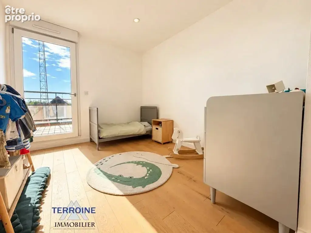 STRASBOURG :  ATTIQUE 4 pièces - Terrasse - Garage - Parking - photo 11