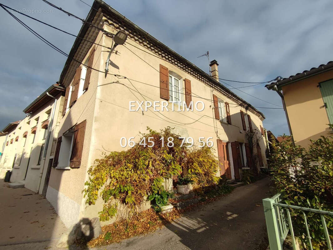 Maison à CHIRENS