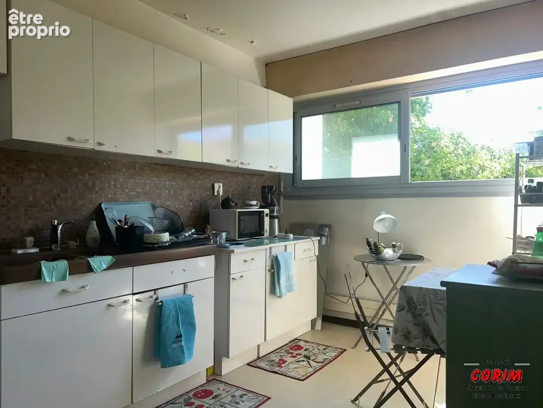 Appartement 3 pièces 84 m² à vendre à Bordeaux (33300) - photo 3